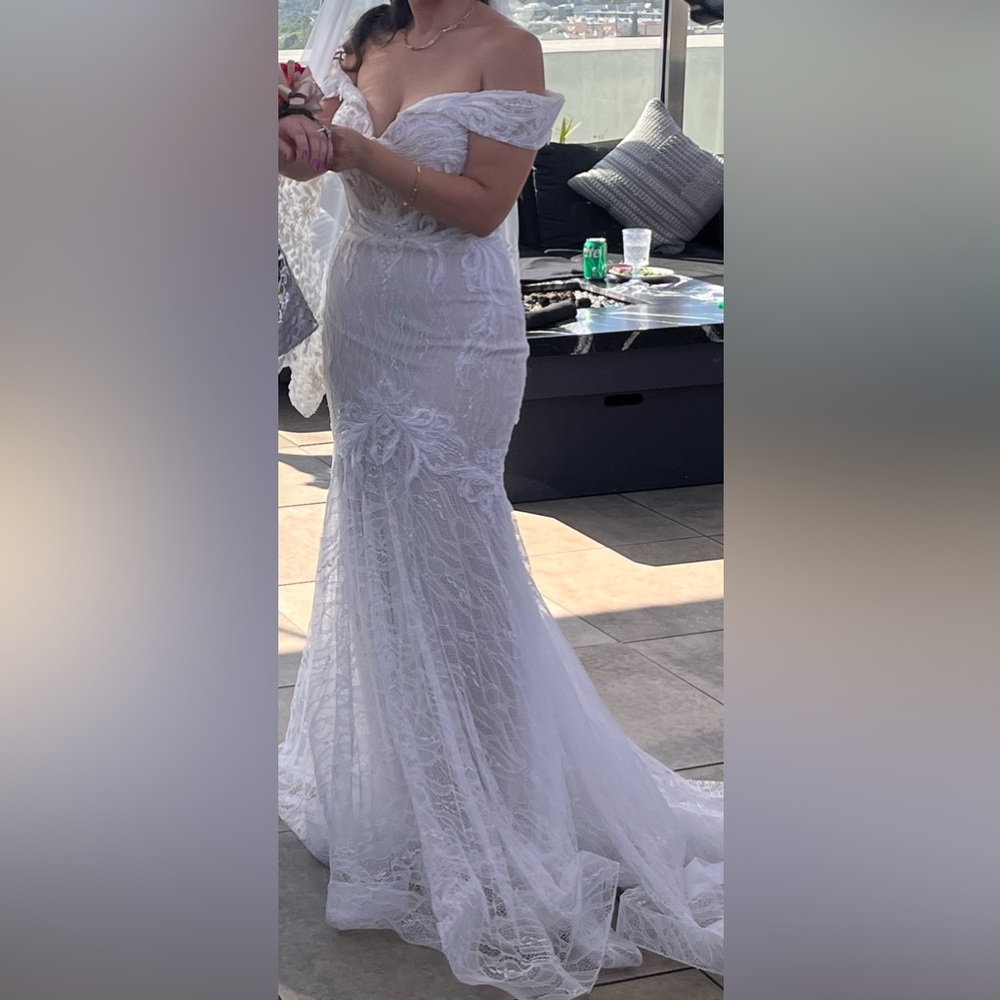 Andrea and Leo Couture Off Shoulder Wedding Lace Gown 👰‍♀️ - Picture 2 of 13